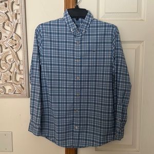 Vineyard Vines Performance Plaid ,Long Sleeve ,Button Down Shirt .Size Large.